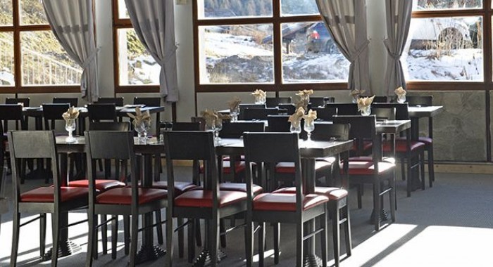 Hotel Les Brevieres, Tignes ski chalet, image 6